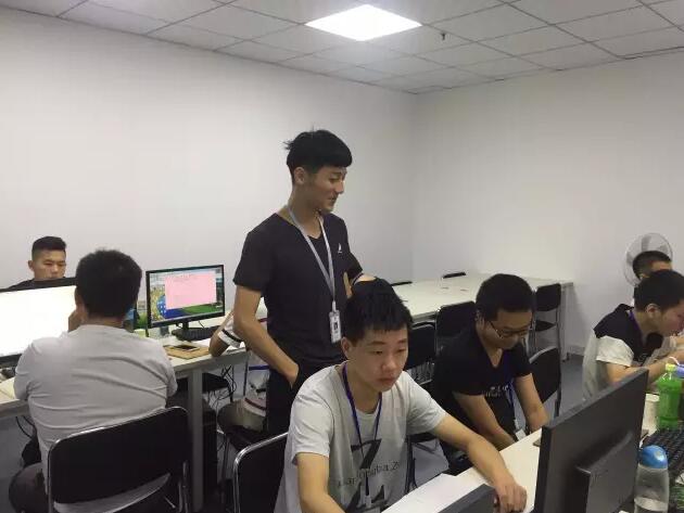 西安中心JAVA講師專訪 | 授人技術(shù)，手有留香