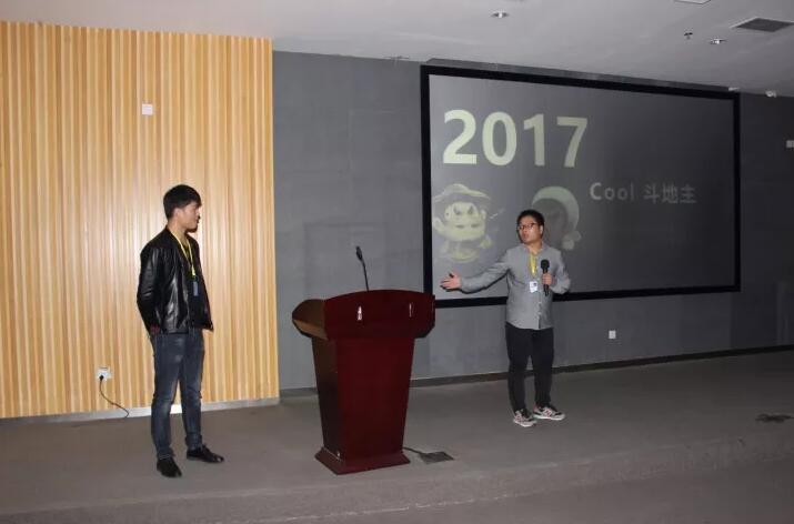 “無所畏?有所為”：一場“走心”的VR學(xué)生產(chǎn)品發(fā)布會